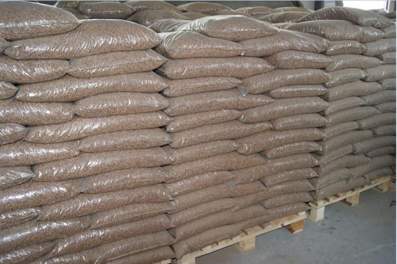 Oak Wood Pellets for sale - Image 2